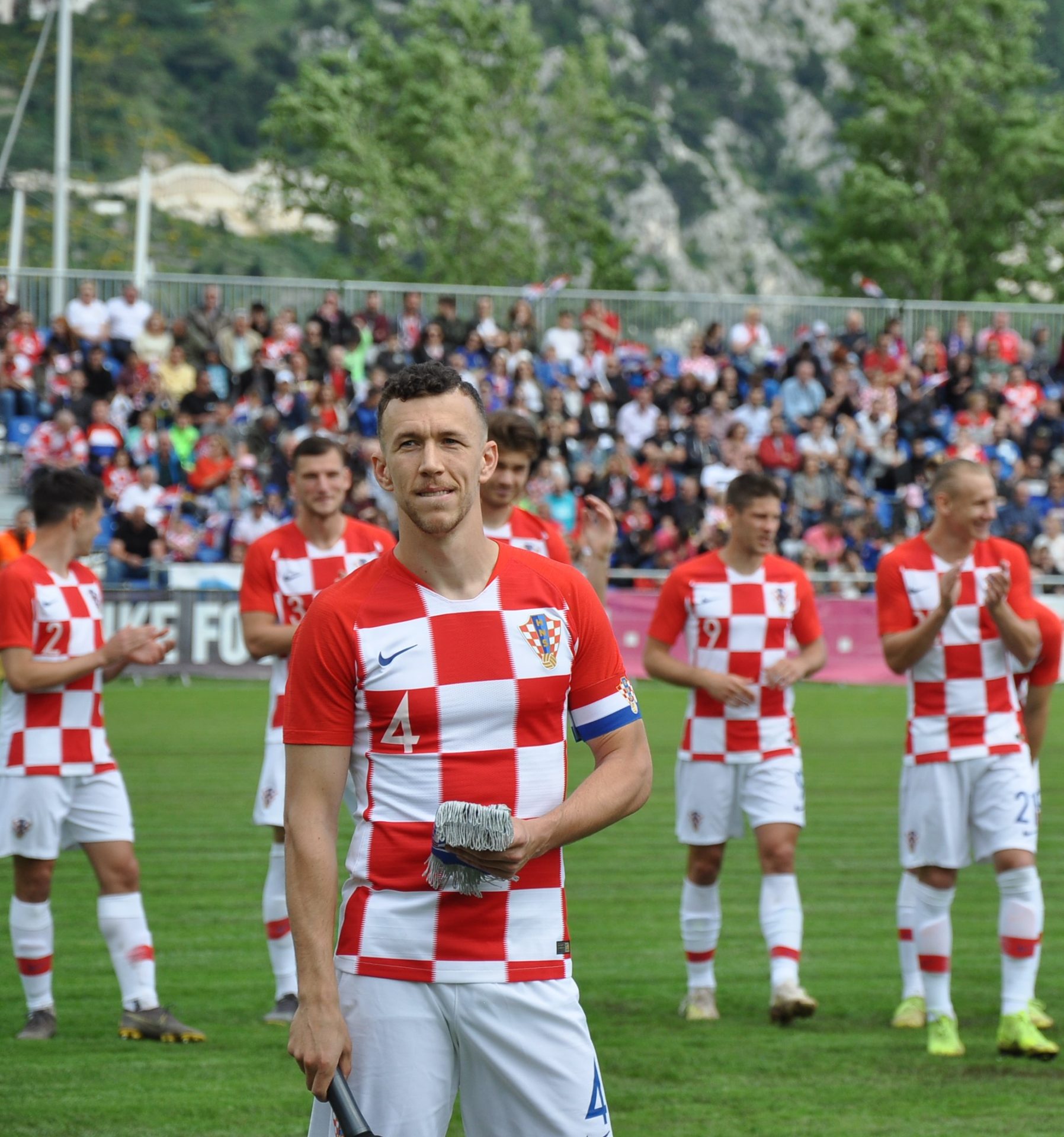 Čestitka Hrvatskoj nogometnoj reprezentaciji – Grad Omiš